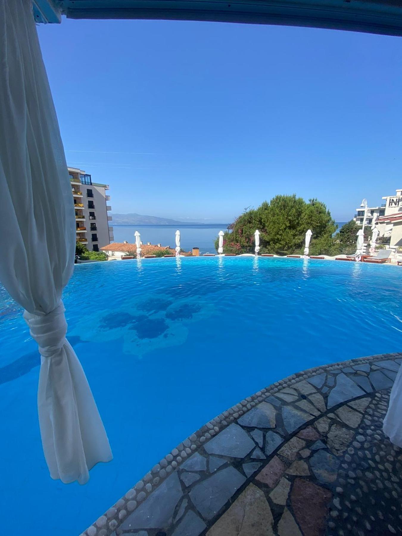 Superior Private Apartment At The Resort In Sarandë Exterior foto